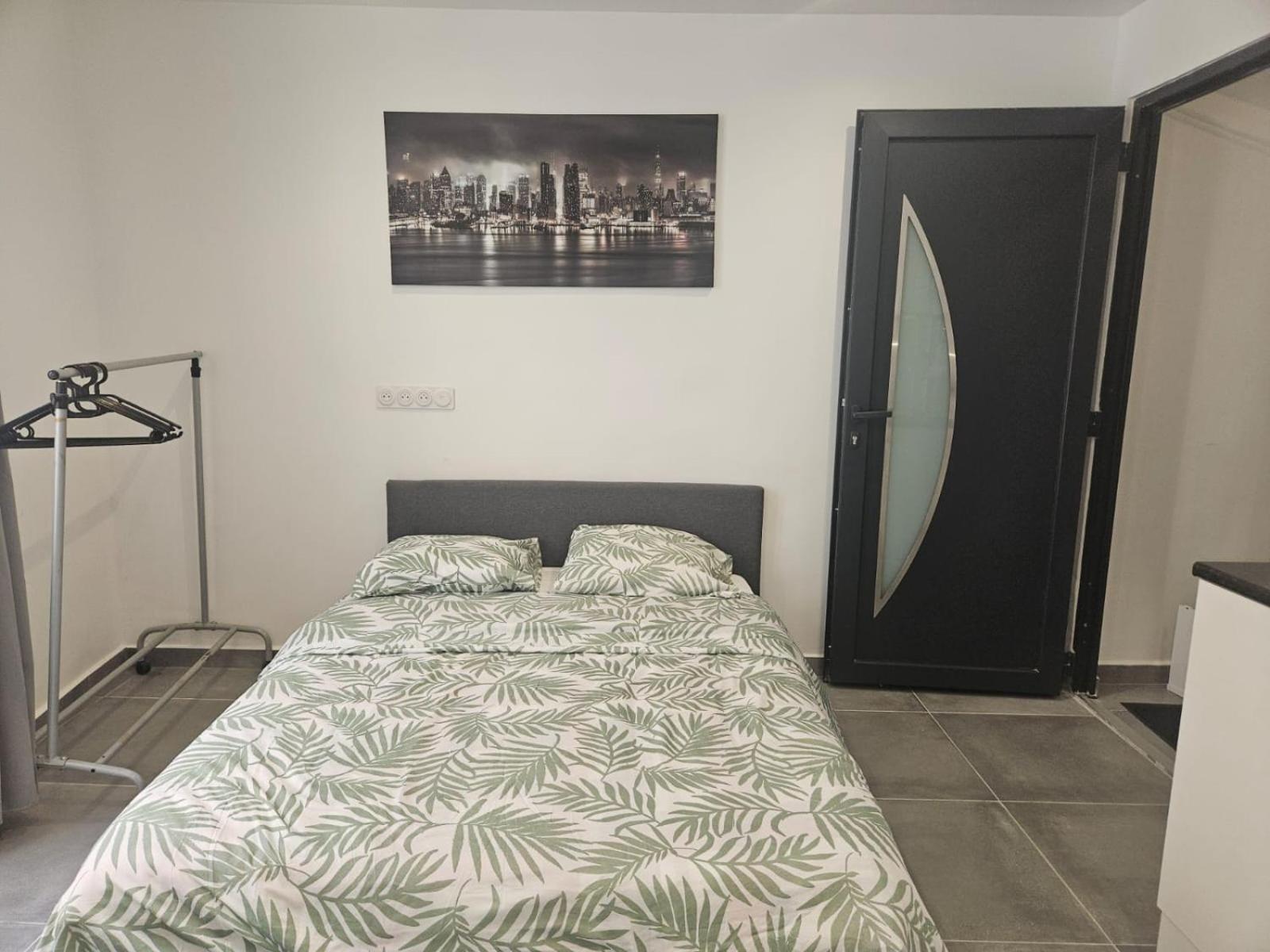 2 Studio Cosy Wifi A Meulan Dış mekan fotoğraf